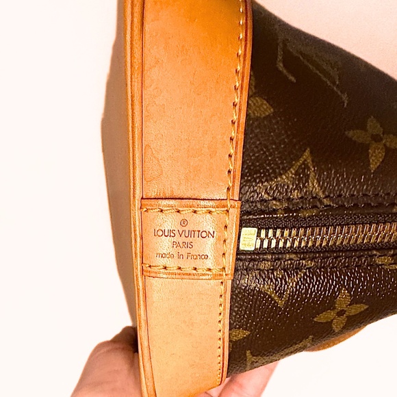 **SOLD** Louis Vuitton Monogram Alma PM - Picture 3 of 16